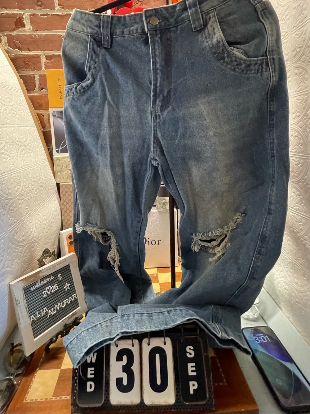 Fashion nova distress jeans
